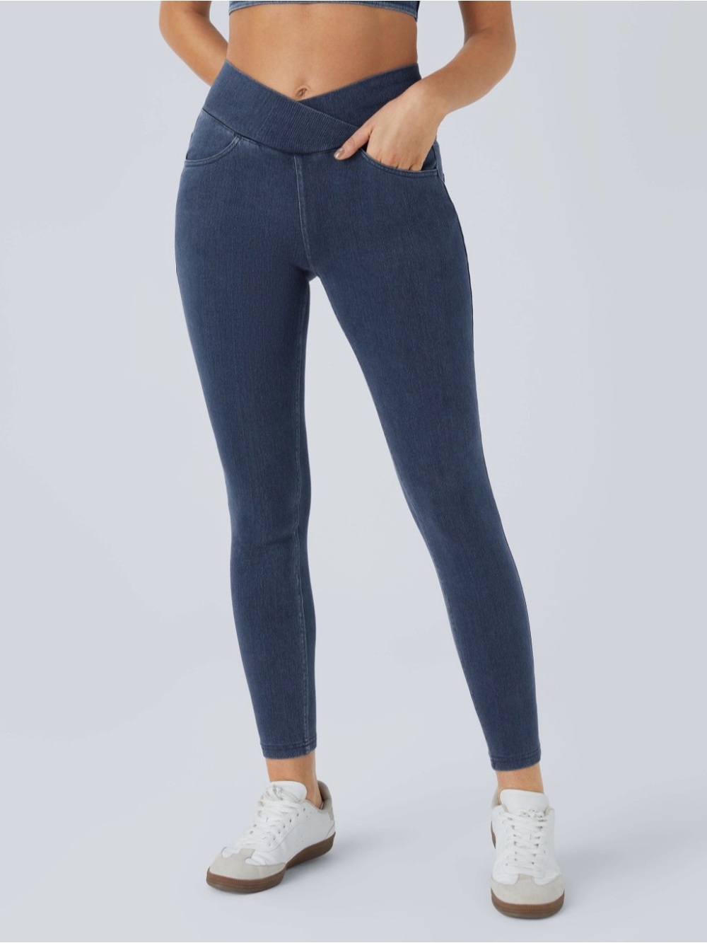 Halara High-Rise Navy Women's Jegging Jeans